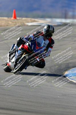 media/Jan-09-2022-SoCal Trackdays (Sun) [[2b1fec8404]]/Turns 9 and 8 (920am)/